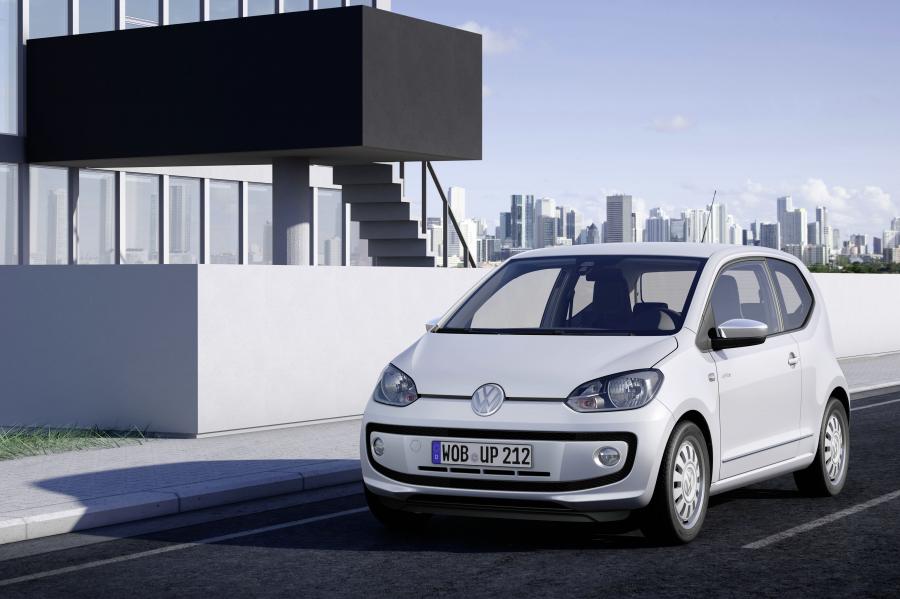  Volkswagen up! 2011 года  (фото 39 из 173)